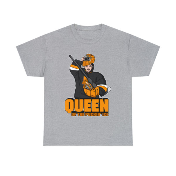 "Queen of the pucking ice" - T shirt (Harper) - Image 37