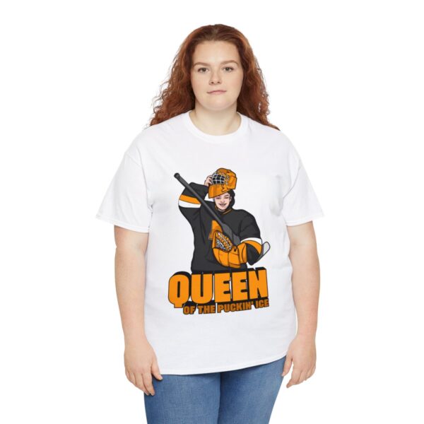 "Queen of the pucking ice" - T shirt (Harper) - Image 19