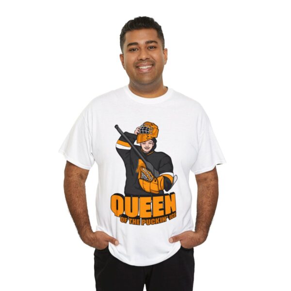 "Queen of the pucking ice" - T shirt (Harper) - Image 20