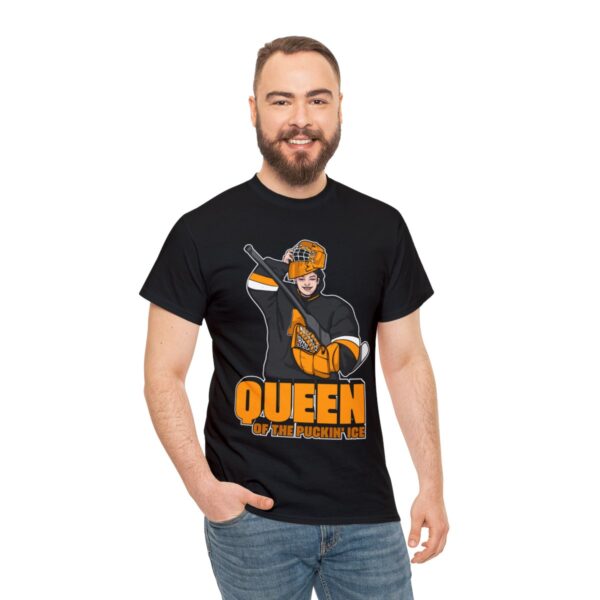 "Queen of the pucking ice" - T shirt (Harper) - Image 5